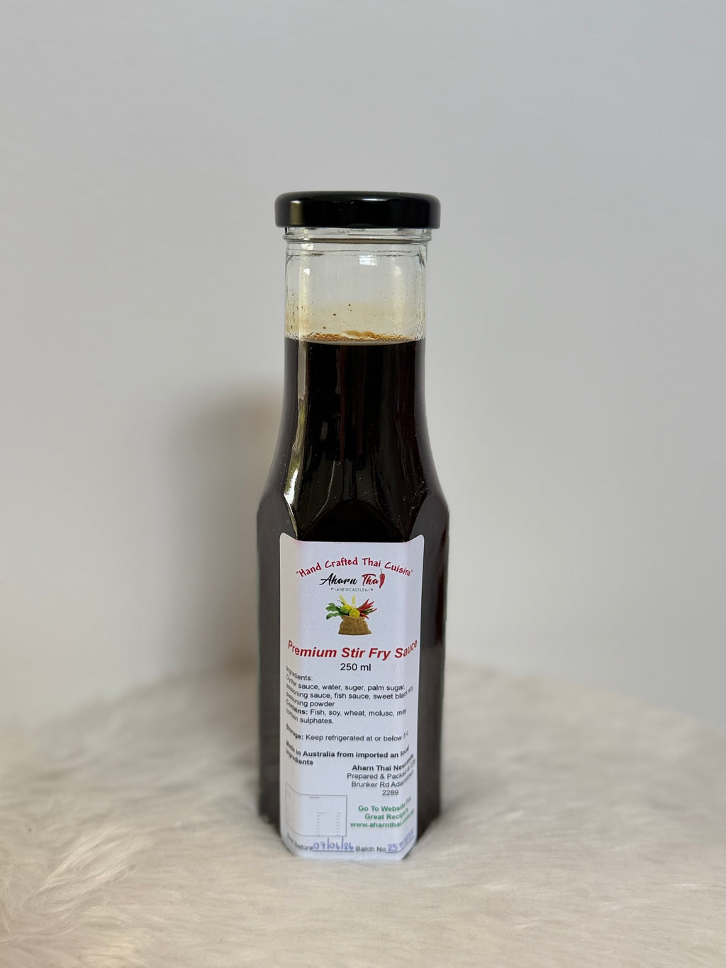 Aharn Thai Premium Stir-Fry Sauce